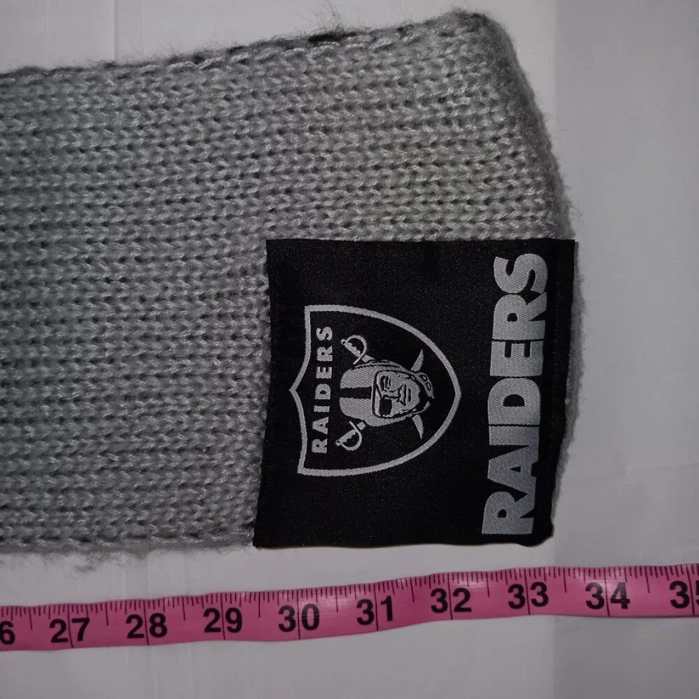 FOREVER COLLECTION RAIDERS FOOTBALL TEAM REVERSIBLE SCARF